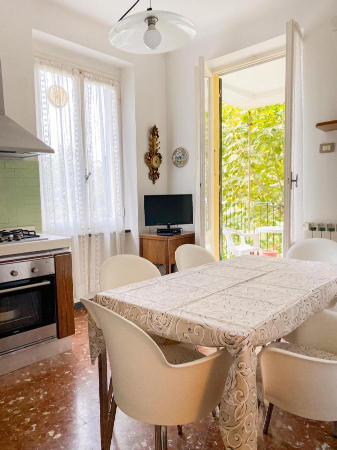 A Casa Di Mario Apartment Вернаца Екстериор снимка